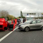 Dépassement par la droite : pourquoi est-ce interdit par la loi ?