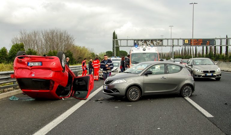 Accident de voiture : quel délai pour faire la déclaration auprès de l'assurance ?