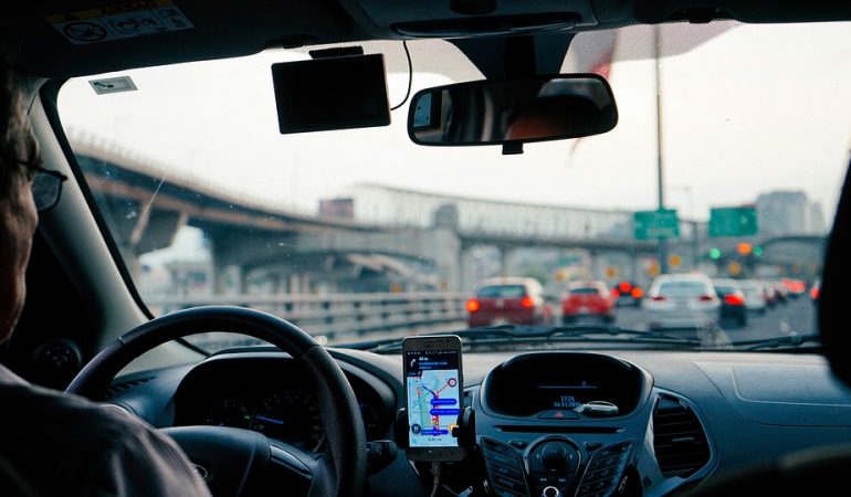 Comment recharger la climatisation de sa voiture ?