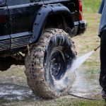 Contrôle technique d’une voiture hybride : combien ça coûte ?