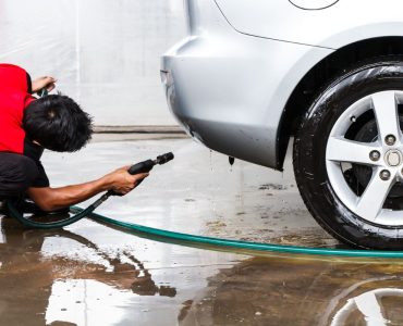 Les étapes pour un lavage automobile professionnel à la maison